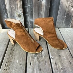 Catherine Malandrino Brown Suede High Heel Block Sandals Size 10